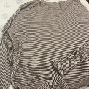 Oversized no-neck top